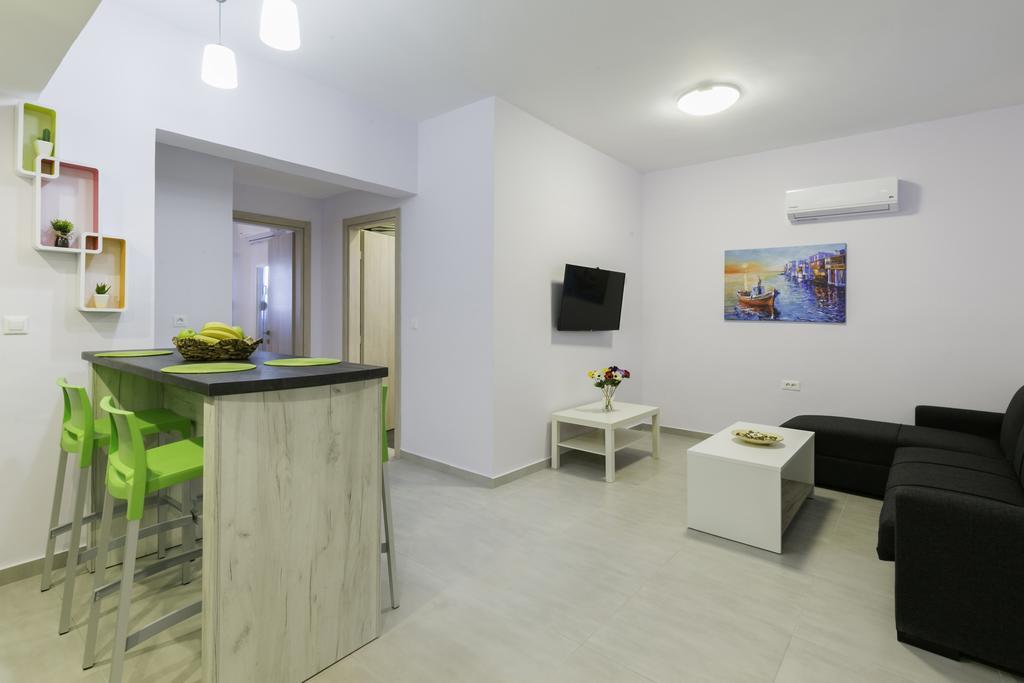 Lindos Kalathos Luxury Apartments מראה חיצוני תמונה