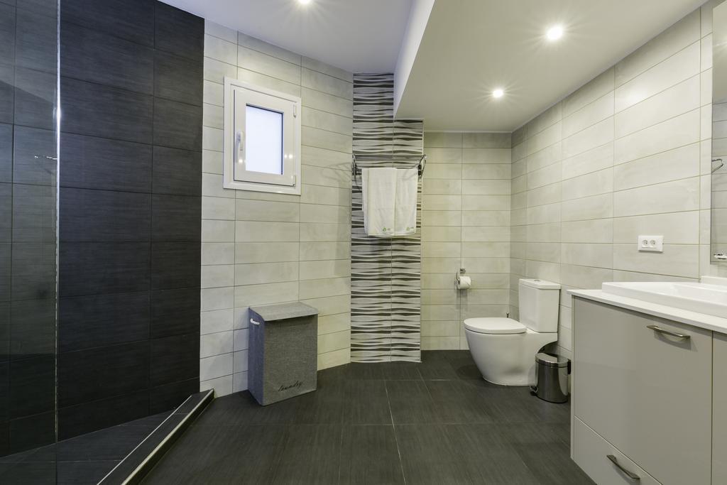 Lindos Kalathos Luxury Apartments מראה חיצוני תמונה